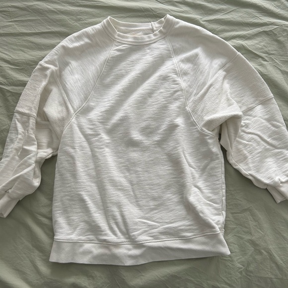 Madewell Tops - Madewell women’s Crewneck Sweatshirt